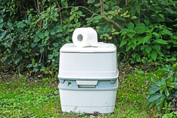 Best Luxury portable toilet rental  in South Miami Heights, FL